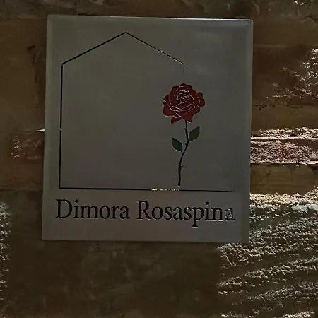 Holiday home Dimora Rosaspina *